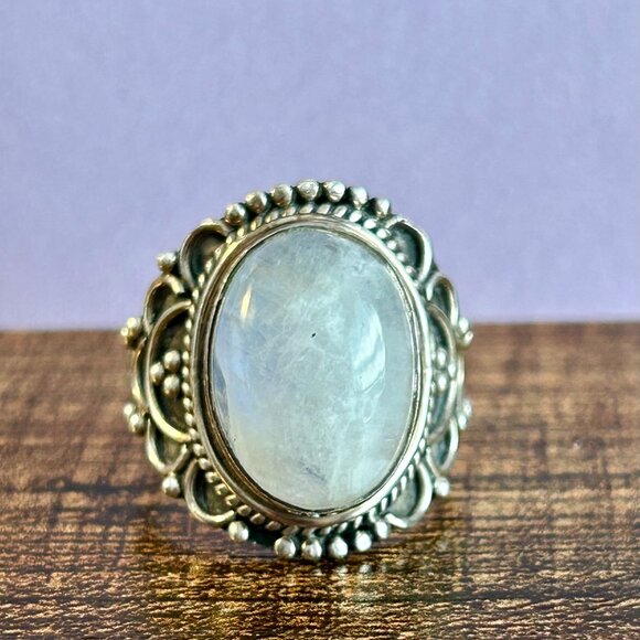 Moonstone Statement Ring Womens Size 9 Sterling Silver - Picture 1 of 6